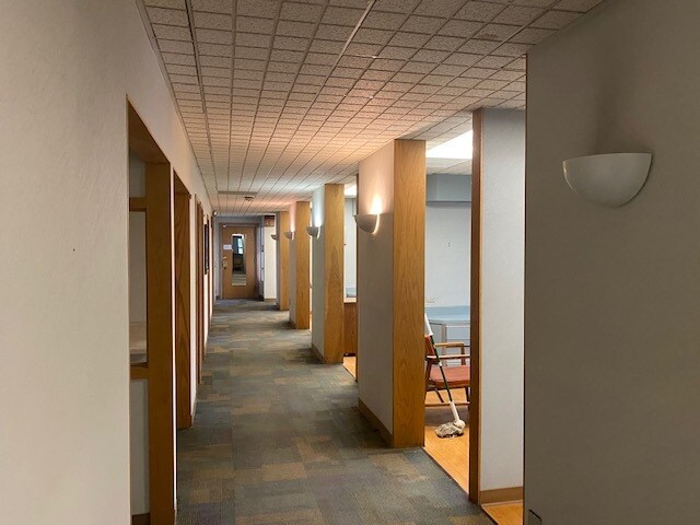 More Photos Of 7020-7022 W North Ave, Chicago Medical For Lease