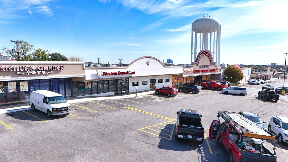 More Photos Of 2325-2399 NW Military Hwy, San Antonio Unknown For Lease