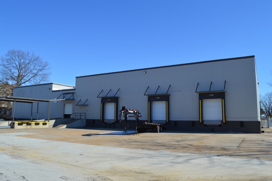 More Photos Of 3657 Old Getwell Rd, Memphis Warehouse For Sale