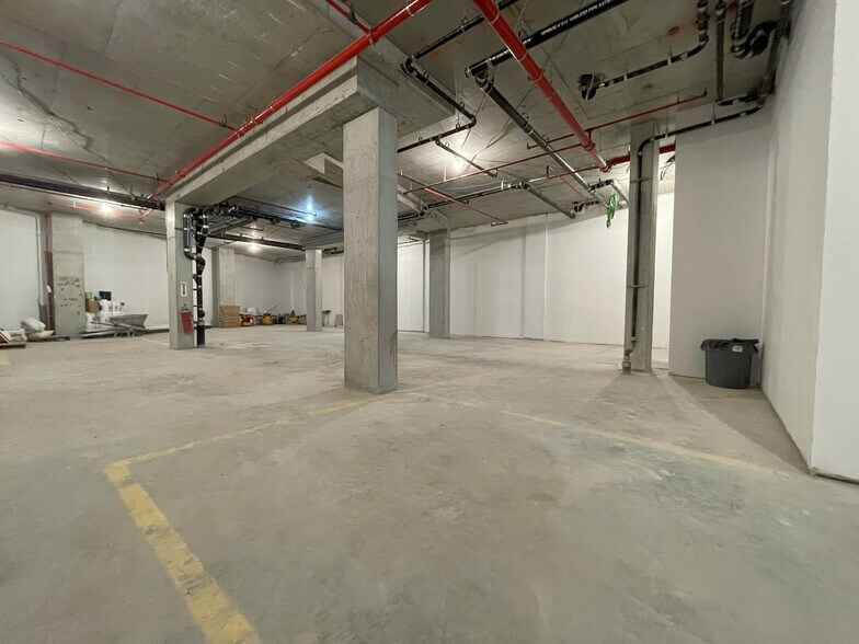 More Photos Of 22 Frost St, Brooklyn Apartments For Lease