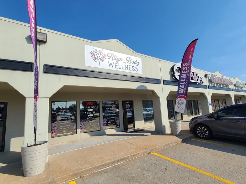 More Photos Of 11001-11013 S Memorial Dr, Tulsa Unknown For Lease