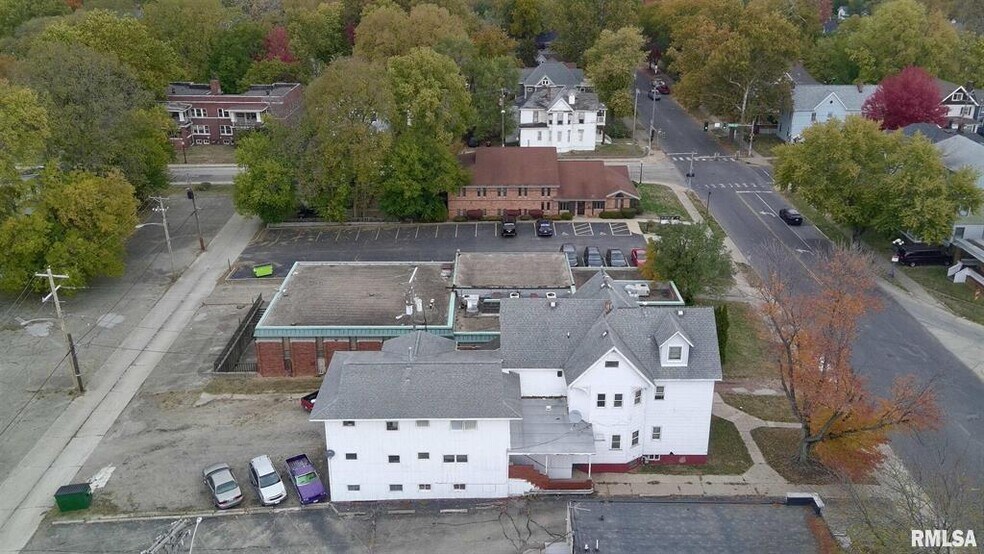 More Photos Of 1209 North St, Peoria Apartments For Sale