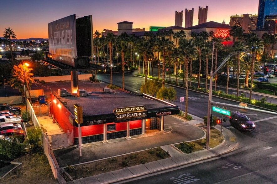 More Photos Of 311 E Flamingo Rd, Las Vegas Freestanding For Sale