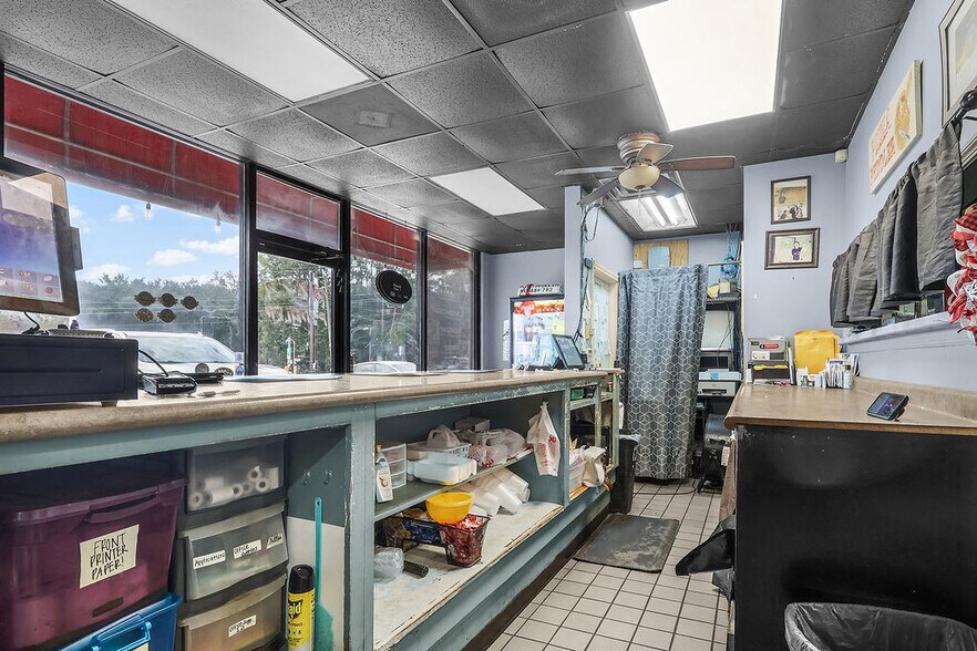 More Photos Of 40 Butler St, Midway Specialty For Sale