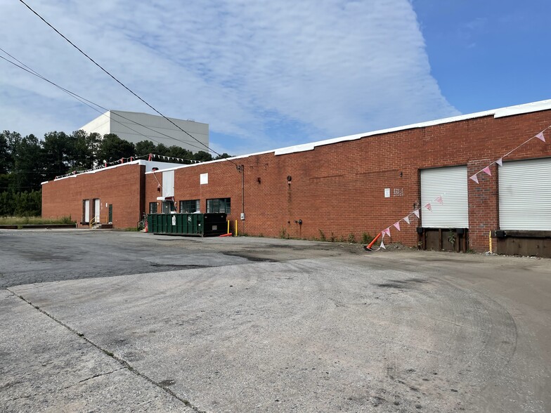 Primary Photo Of 3455 Empire Blvd SW, Atlanta Warehouse For Lease