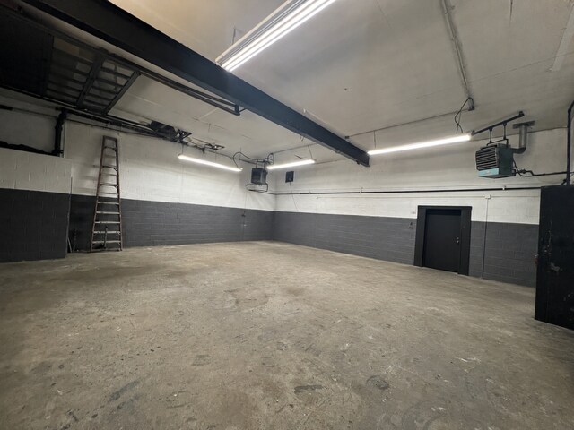 More Photos Of 4425 Barnett Ave, Sunnyside Industrial For Sale
