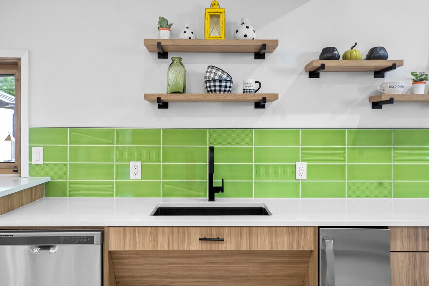 More Photos Of 2001 Tulane Dr, Lufkin Medical For Sale