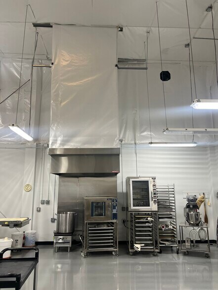 More Photos Of 5107 Unicon Dr, Wake Forest Warehouse For Sale