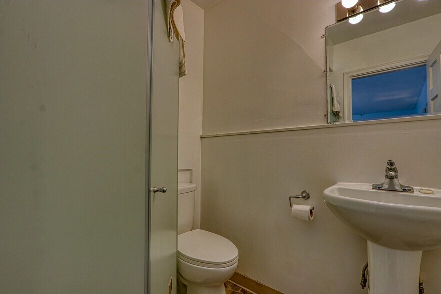 More Photos Of 726 S Highway 35, Saint Croix Falls Hotel For Sale