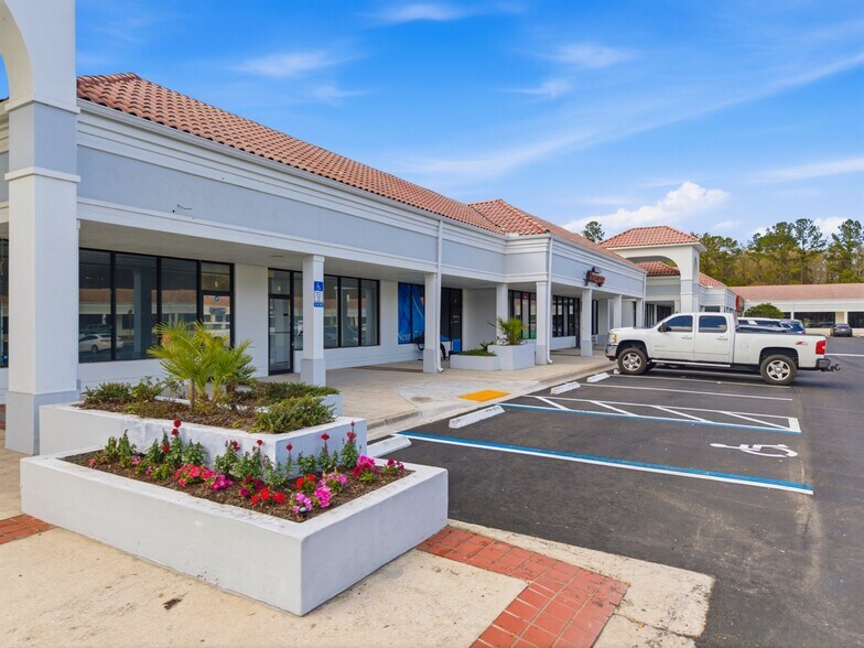 More Photos Of 2620 Blanding Blvd, Middleburg Unknown For Lease