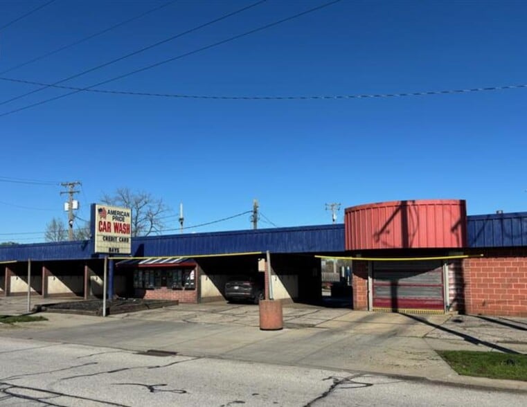 More Photos Of 11870 Bellaire Rd, Cleveland Carwash For Sale