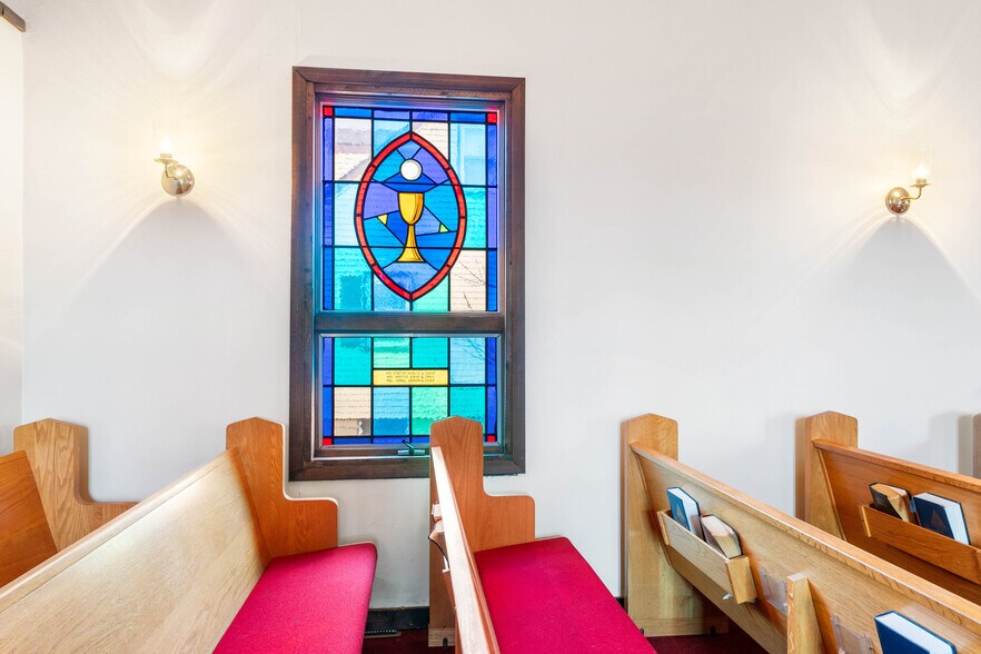 More Photos Of 900 E Baltimore Ave, Linden Specialty For Sale