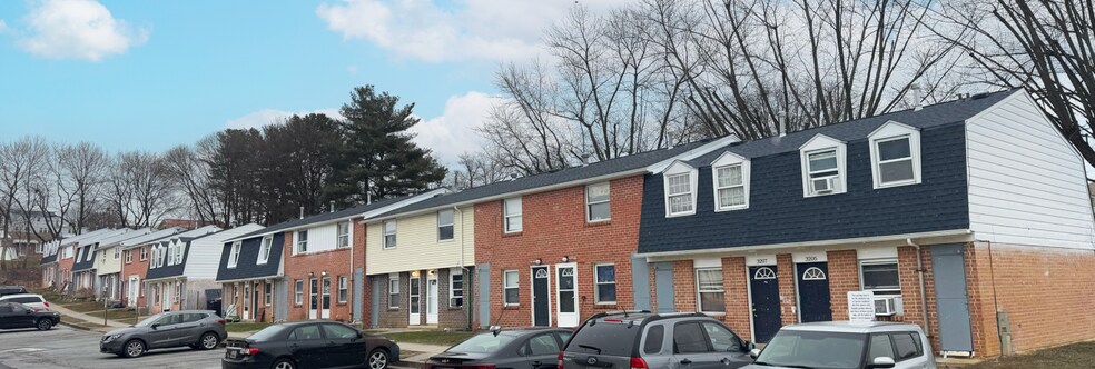Primary Photo Of 3205 Chestnut St, Manchester Apartments For Sale