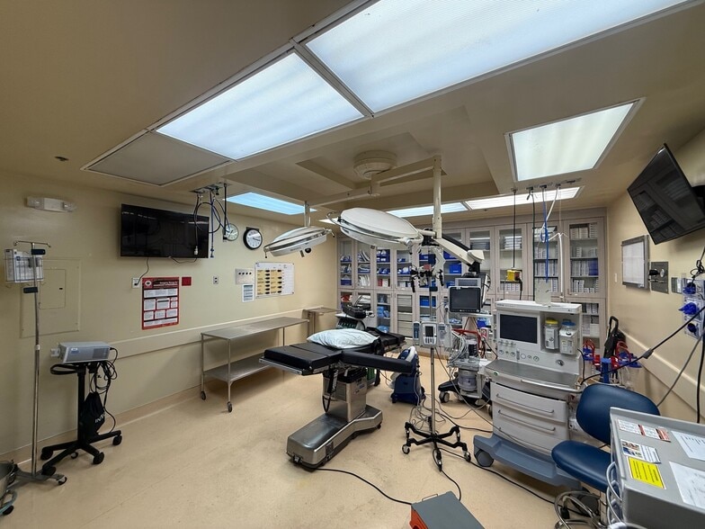 More Photos Of 1304 Ella St, San Luis Obispo Medical For Sale