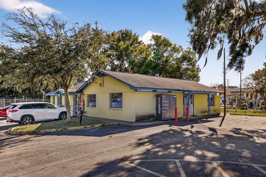 More Photos Of 9602 White Bluff Rd, Savannah Convenience Store For Sale