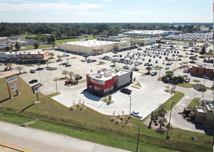 More Photos Of 110 Hector Connoly Rd, Carencro Fast Food For Sale