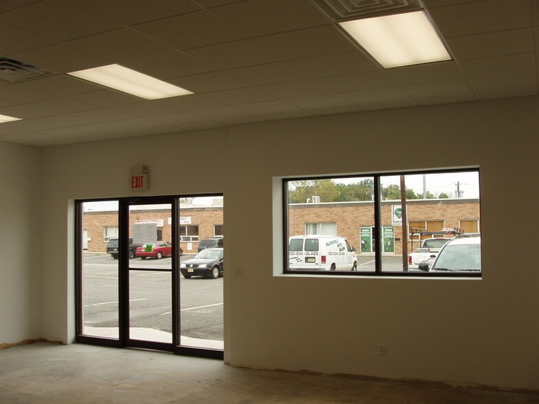 More Photos Of 1275 Bloomfield Ave, Fairfield Light Manufacturing For Lease