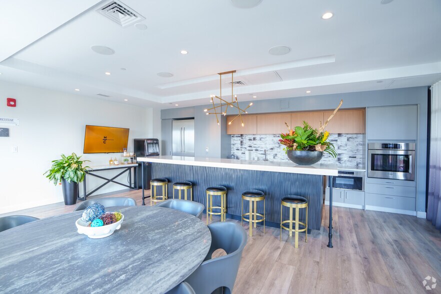 More Photos Of 425 Massachusetts Ave, Cambridge Apartments For Lease