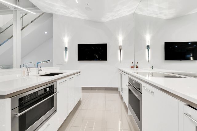 More Photos Of 142 Pit Ln, Pontiac Flex For Sale