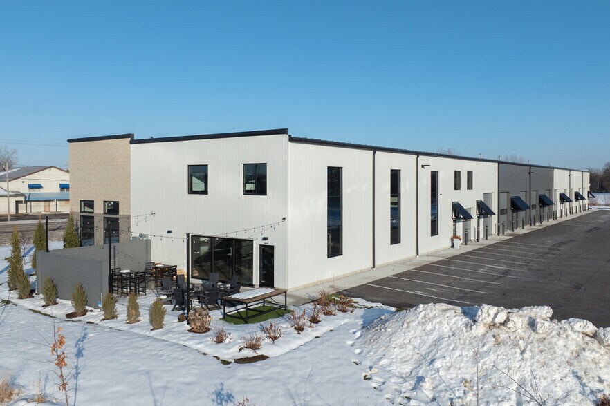 More Photos Of 2026 Port Sheldon St, Georgetown Township Self Storage For Lease