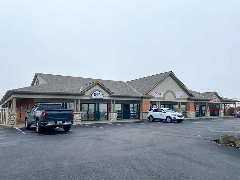 Primary Photo Of 7939 Morris Rd, Fairfield Township General Retail For Lease