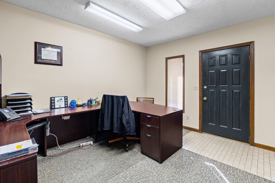 More Photos Of 1800 South St, Lafayette Office For Sale