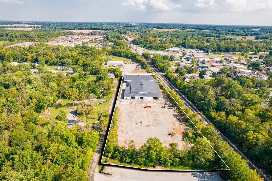 More Photos Of 240 E Park St, Guthrie Industrial For Lease