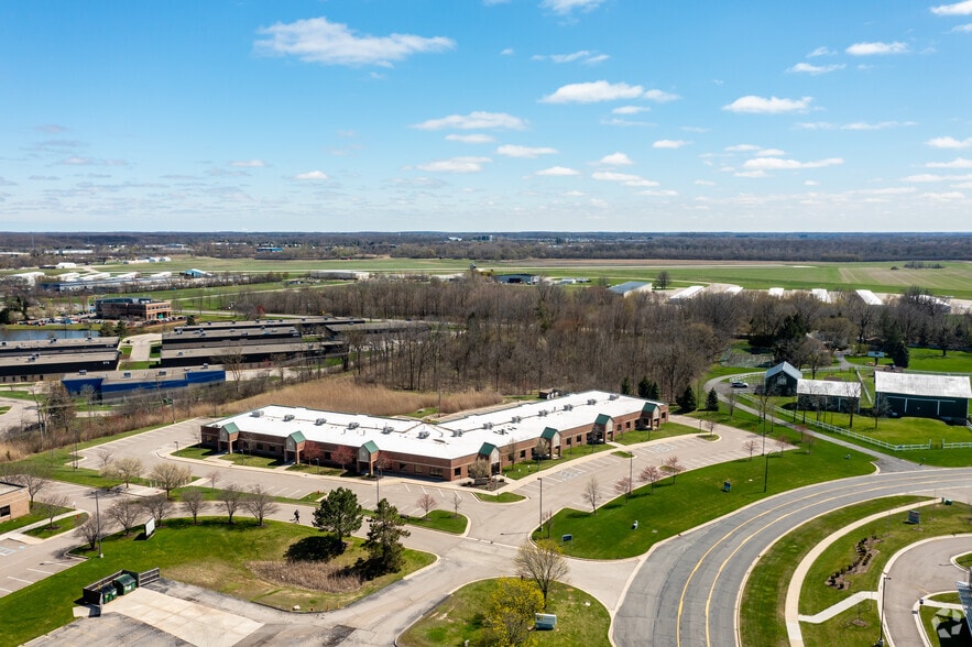 More Photos Of 3754 Ranchero Dr, Ann Arbor Office For Sale
