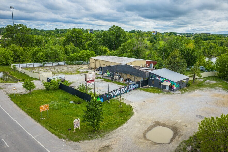 More Photos Of 441251 E Highway 60, Vinita Warehouse For Sale