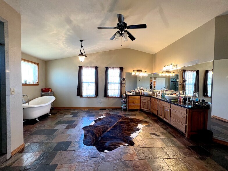 More Photos Of 3003 W Redwood Ave, Sallisaw Land For Sale