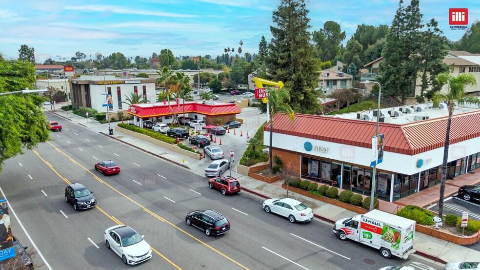 More Photos Of 19930-19960 Ventura Blvd, Woodland Hills Unknown For Lease