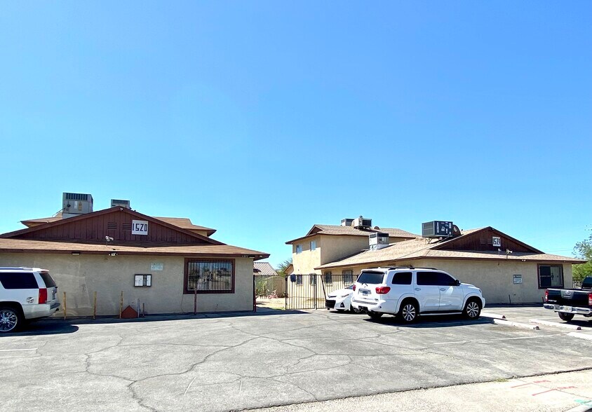 More Photos Of 1520 Henry Dr, Las Vegas Apartments For Sale