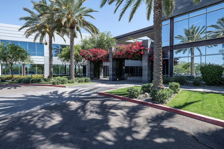 More Photos Of 350 N McClintock Dr, Chandler Office For Sale