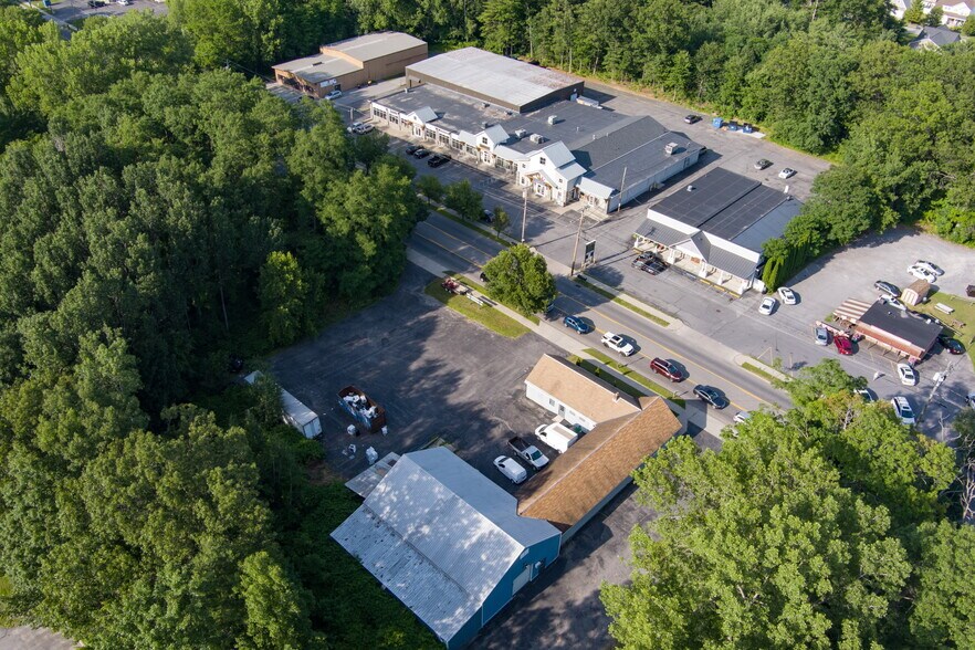 More Photos Of 67 West Ave, Saratoga Springs Freestanding For Sale