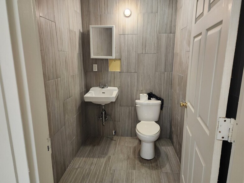 More Photos Of 510 Quincy St, Brooklyn Apartments For Lease