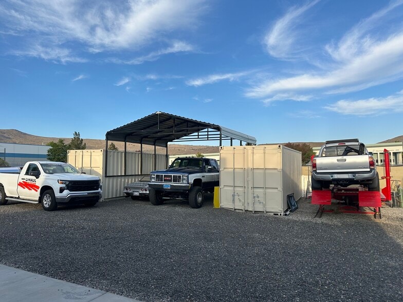 More Photos Of 2344 Conestoga Dr, Carson City Auto Repair For Sale