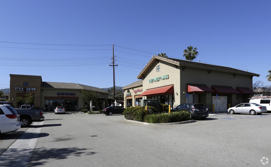 More Photos Of 175 E Ontario Ave, Corona Restaurant For Lease