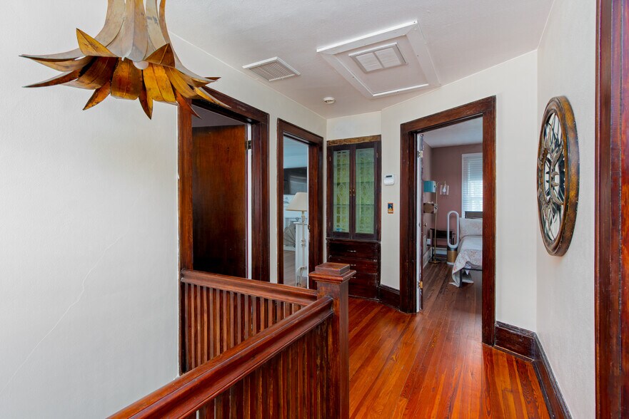 More Photos Of 803 S Fort Harrison Ave, Clearwater Office Residential For Sale