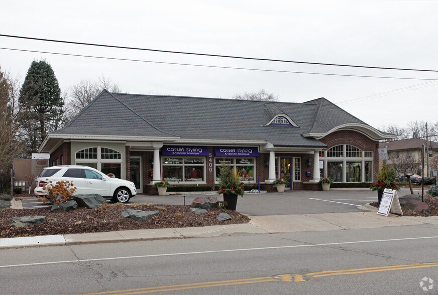 More Photos Of 5400 France Ave S, Edina Freestanding For Sale