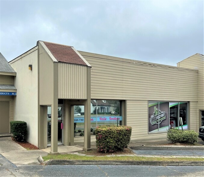 Primary Photo Of 1766 Thomasville Road - Duval Plaza, Tallahassee Storefront Retail Office For Lease