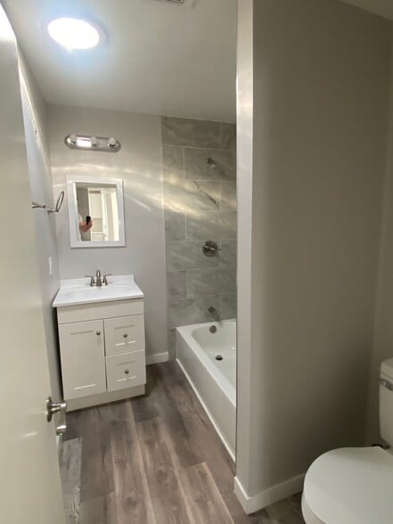 More Photos Of 9208 N 10th St, Phoenix Apartments For Sale