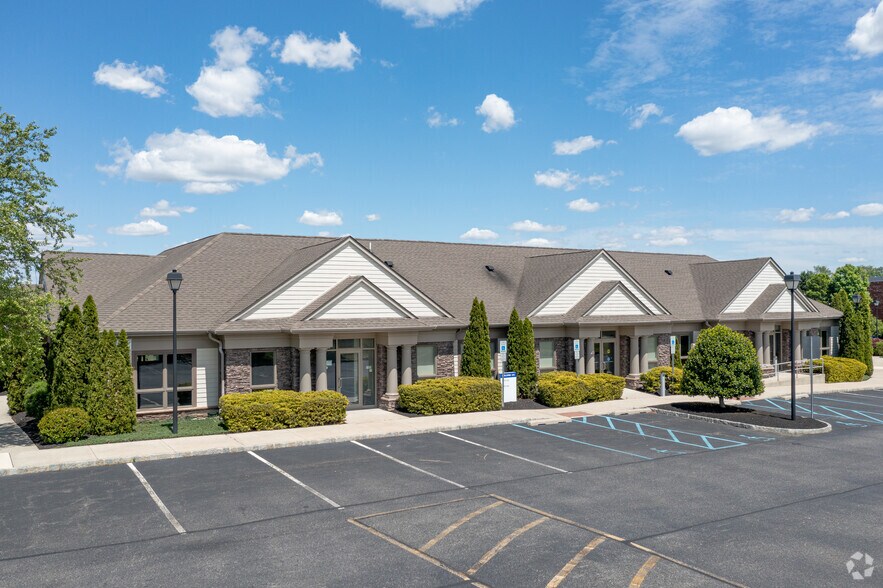 Primary Photo Of 101 Lexington Rd, Woolwich Office For Lease