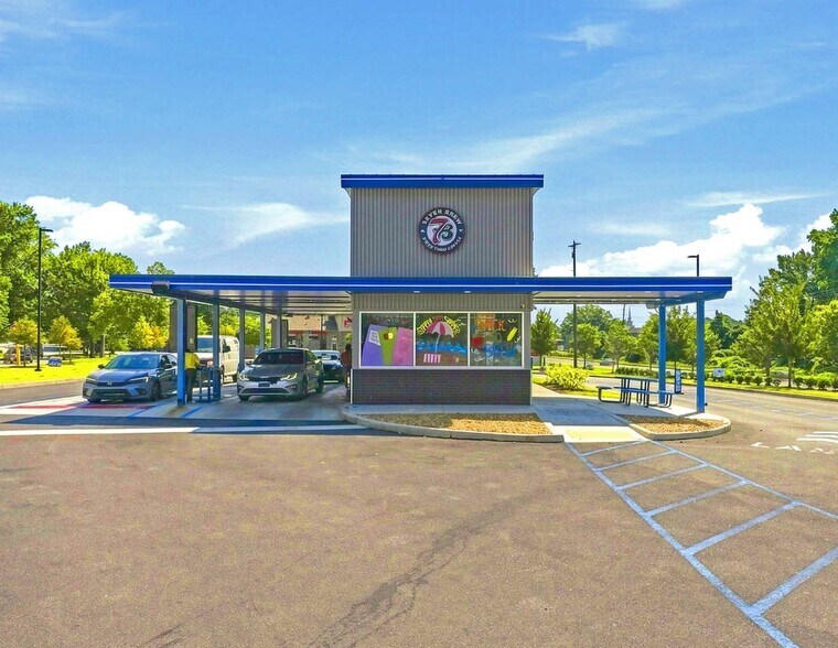 More Photos Of 1312 East-West Connector, Mableton Fast Food For Sale