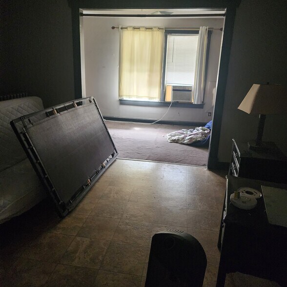 More Photos Of 401 N Spring St, Independence Apartments For Sale