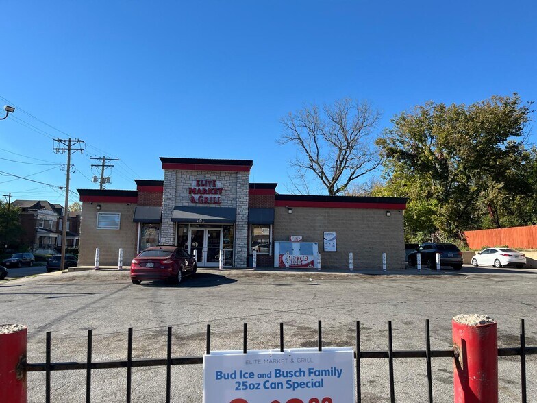More Photos Of , Saint Louis General Retail For Sale