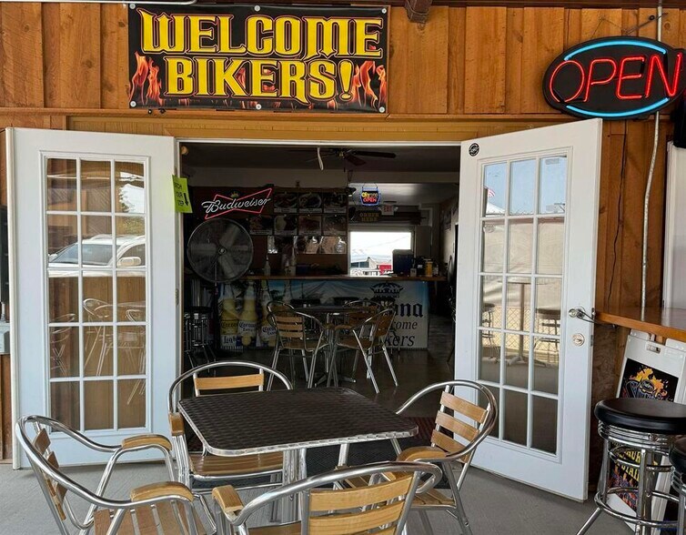 More Photos Of 947 Main St, Sturgis Sports And Entertainment For Sale