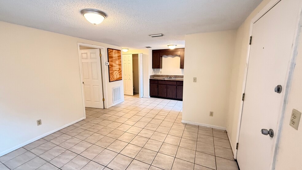 More Photos Of 11613 SE 57th Ave, Belleview Apartments For Sale