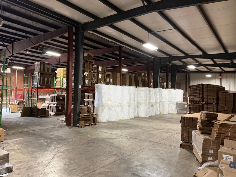 More Photos Of 1200 Morgantown Ave, Fairmont Warehouse For Sale