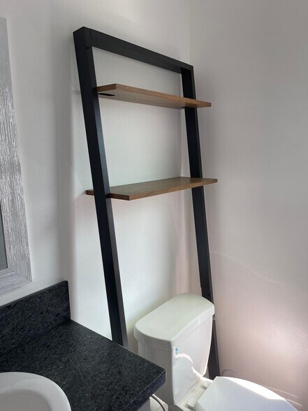 More Photos Of 1245 Crenshaw Blvd, Los Angeles Apartments For Sale