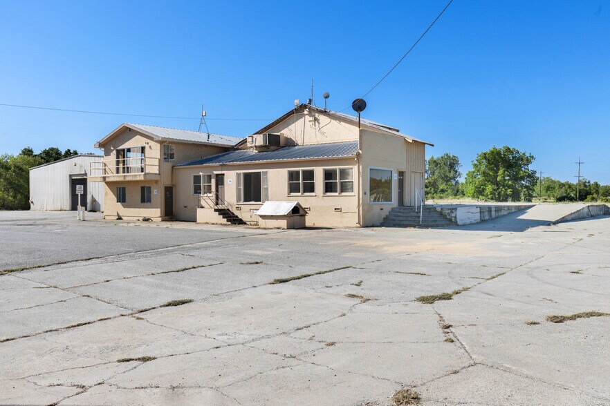 More Photos Of 3058 State Highway 45, Glenn Food Processing For Lease